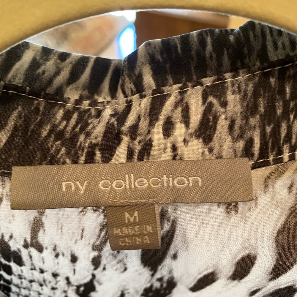Sheer blouse - Picture 4 of 4